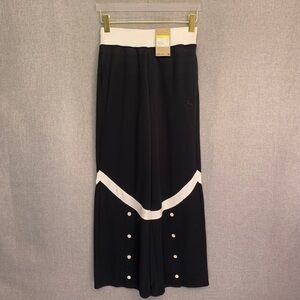 NIKE Jordan Heritage Track Suit Pants — SMALL — Black & White - NWT